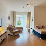 Maria Apartments - Free Parking